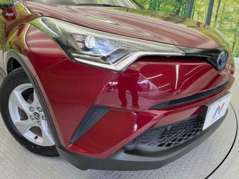C-HR-11