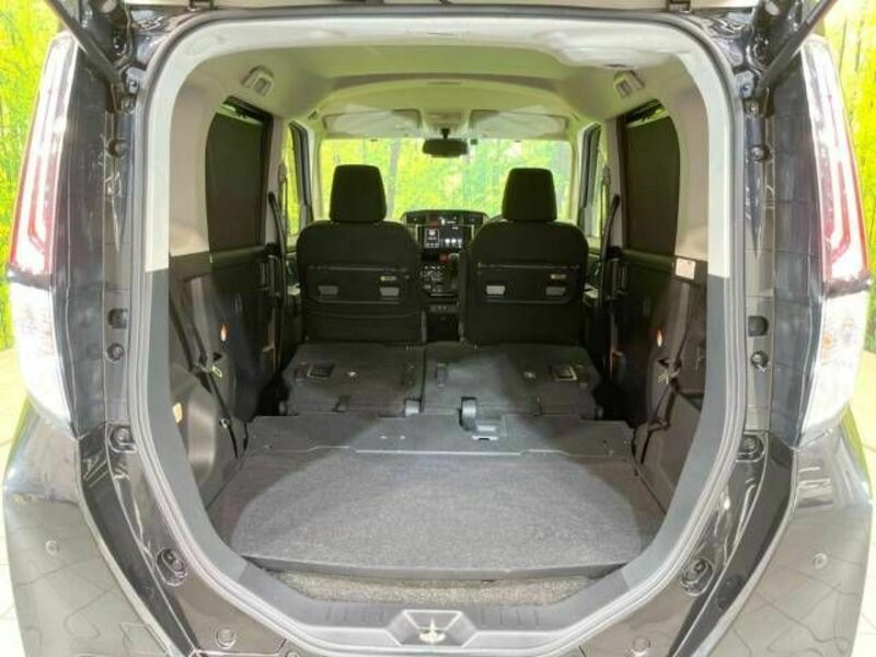 ROOMY-9