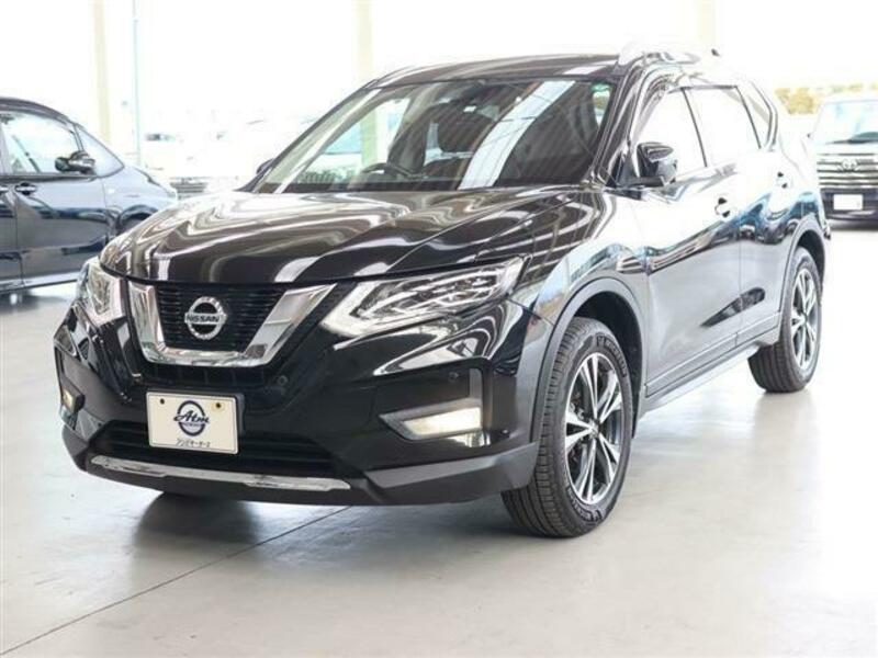 X-TRAIL