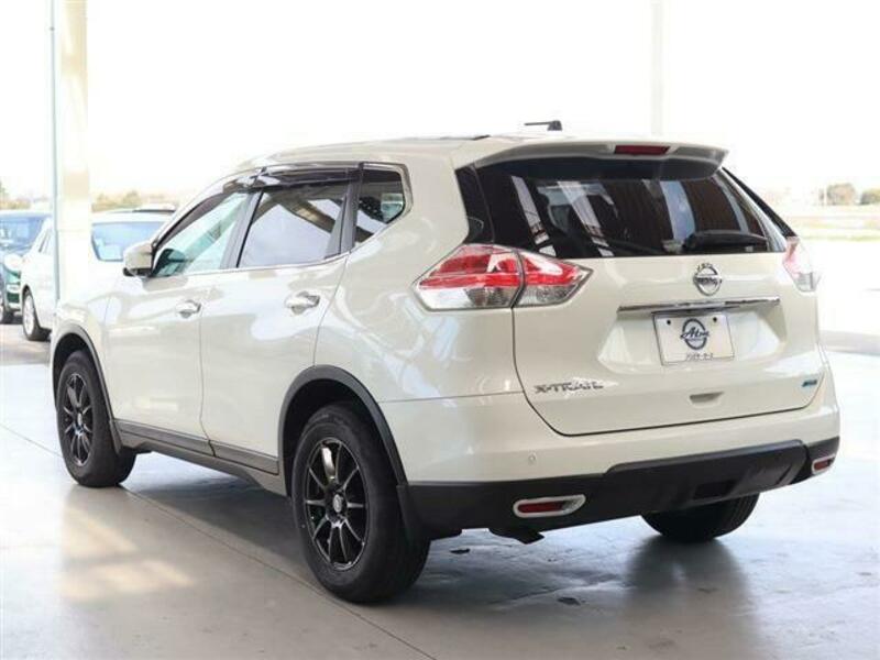 X-TRAIL-5