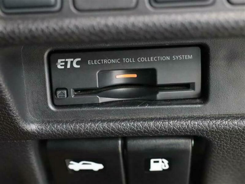 X-TRAIL-19