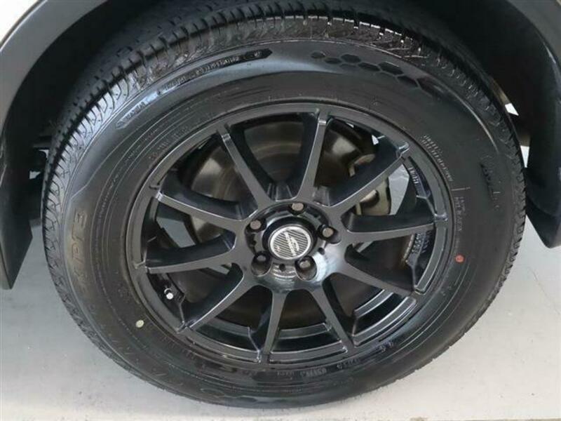X-TRAIL-9