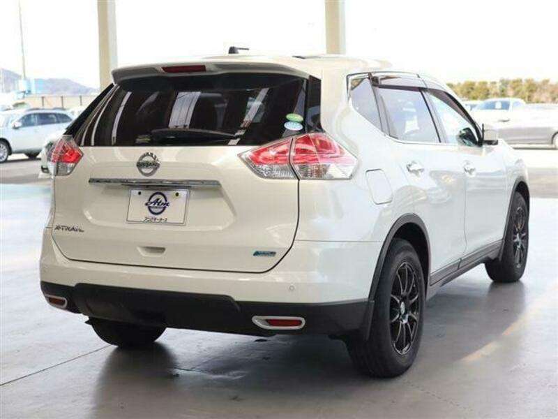 X-TRAIL-3