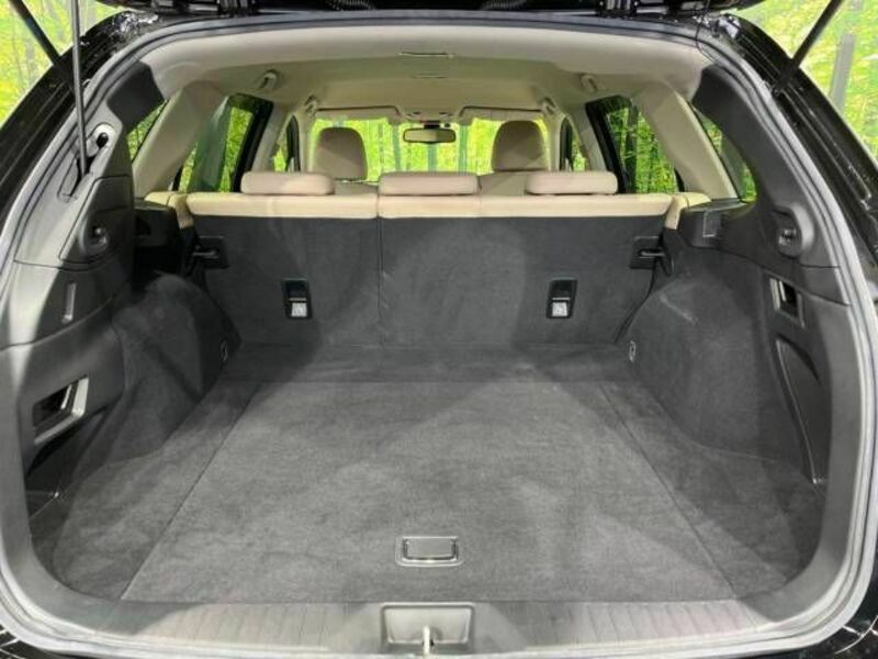 LEGACY OUTBACK-10