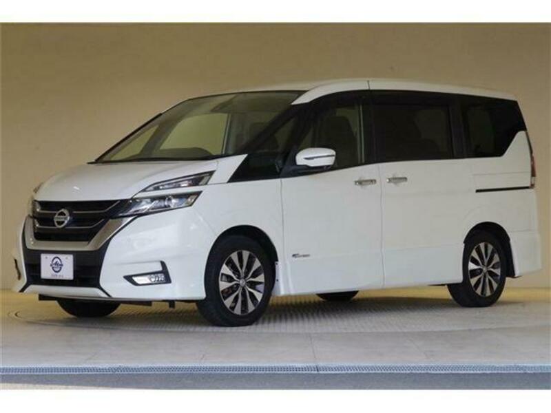 NISSAN　SERENA