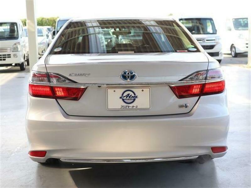 CAMRY-4