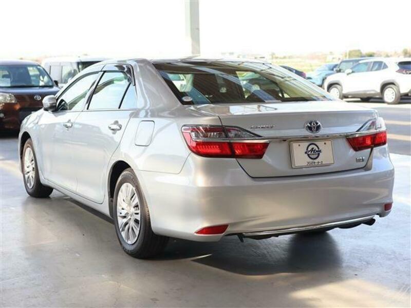 CAMRY-5
