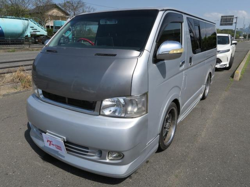 HIACE VAN