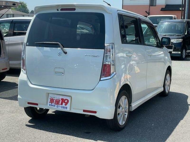 WAGON R
