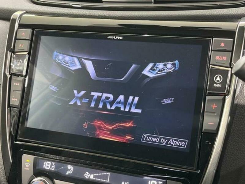 X-TRAIL