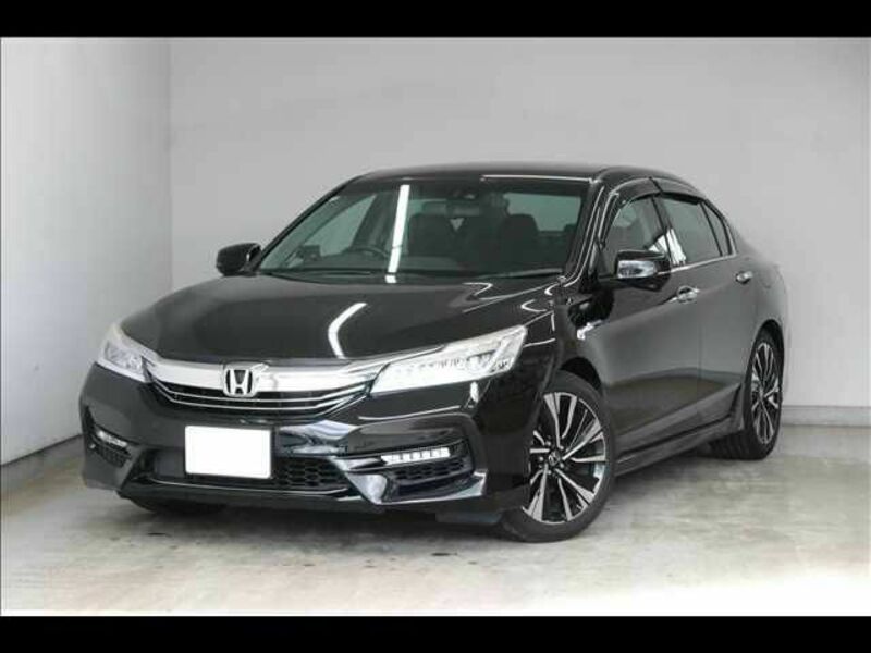 HONDA　ACCORD HYBRID