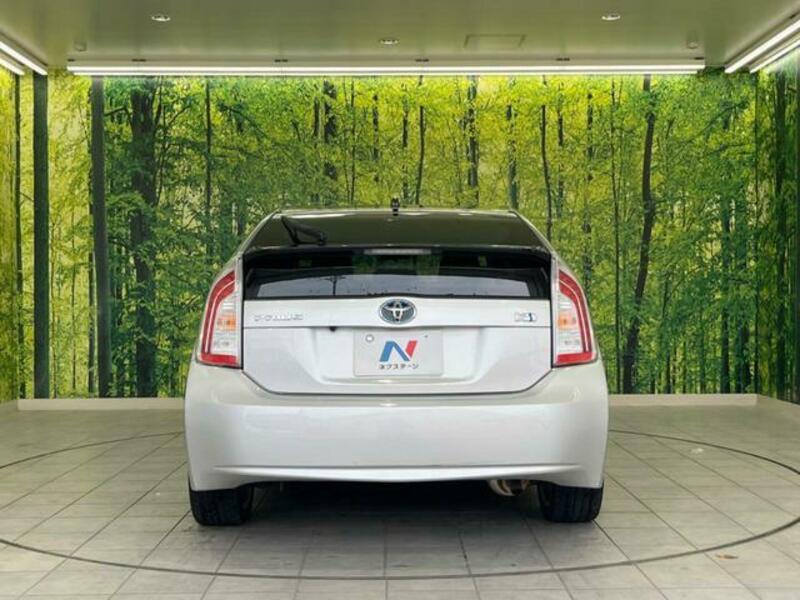 PRIUS-15