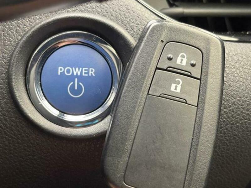 C-HR-11