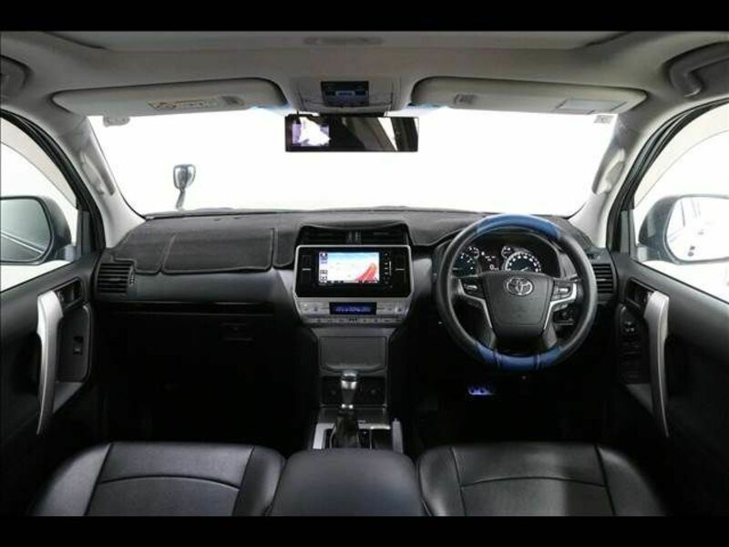 LAND CRUISER PRADO-2