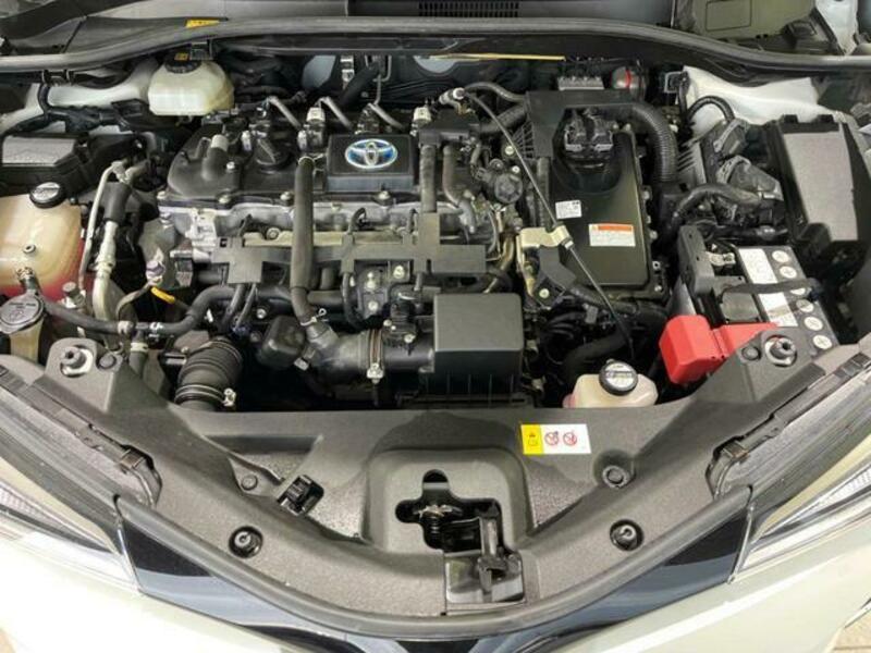 C-HR-17