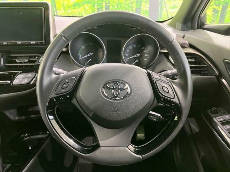 C-HR-10