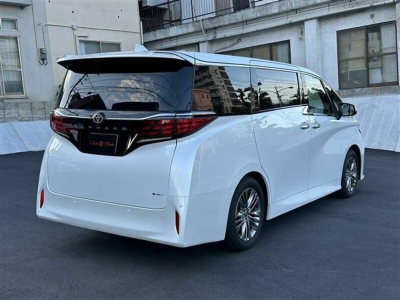 VELLFIRE-2