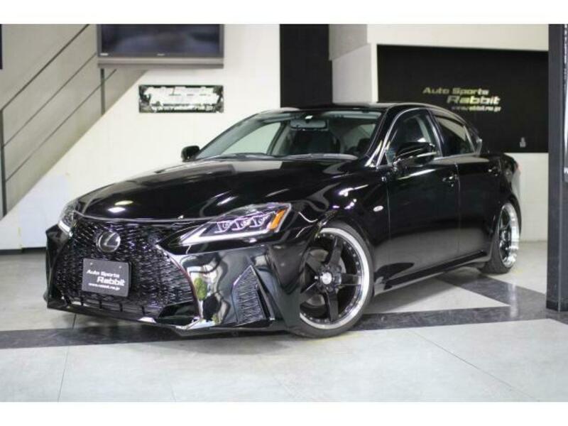 LEXUS　IS