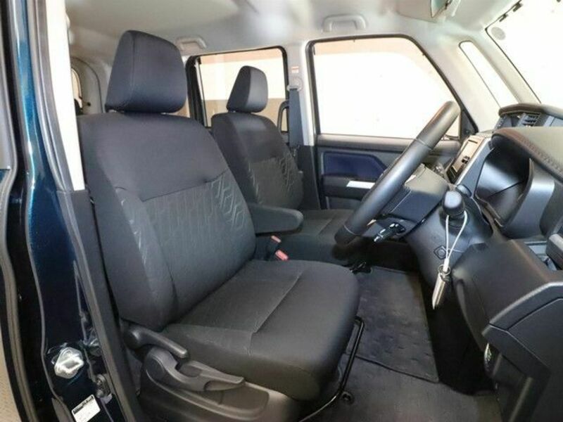 ROOMY-27