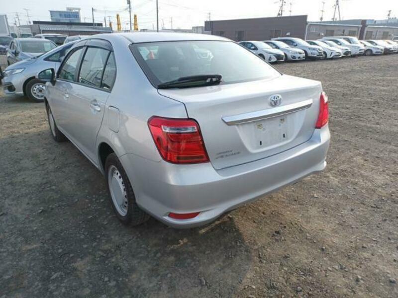 COROLLA AXIO