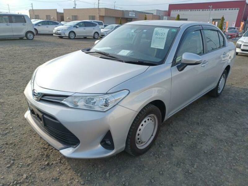 TOYOTA　COROLLA AXIO