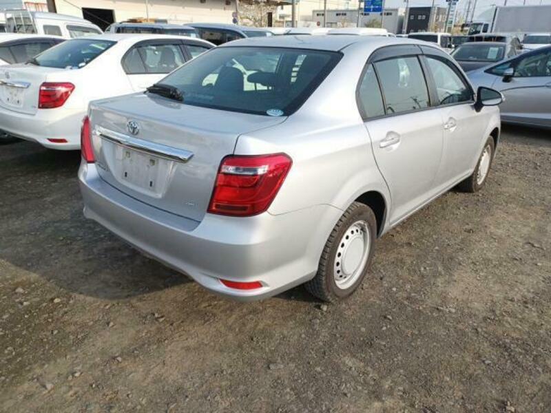COROLLA AXIO