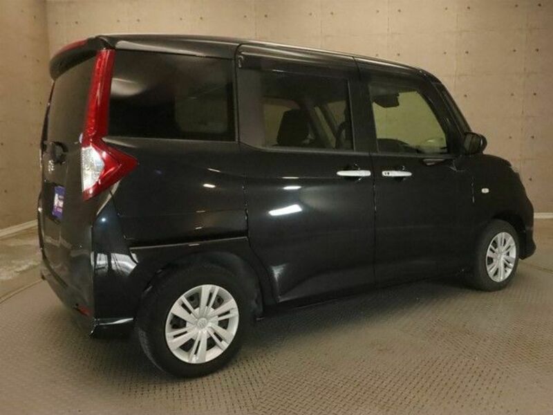 ROOMY-1