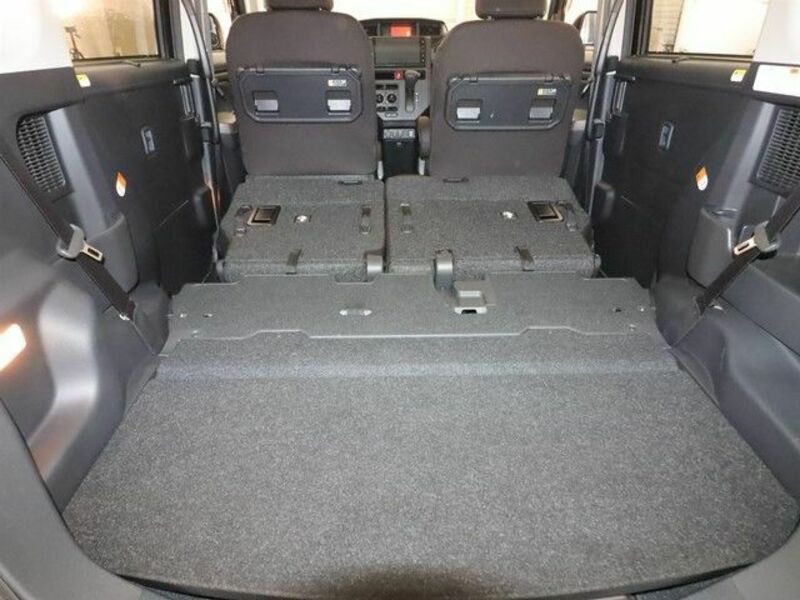 ROOMY-12