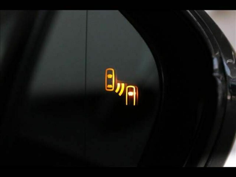 PRIUS PHV-7