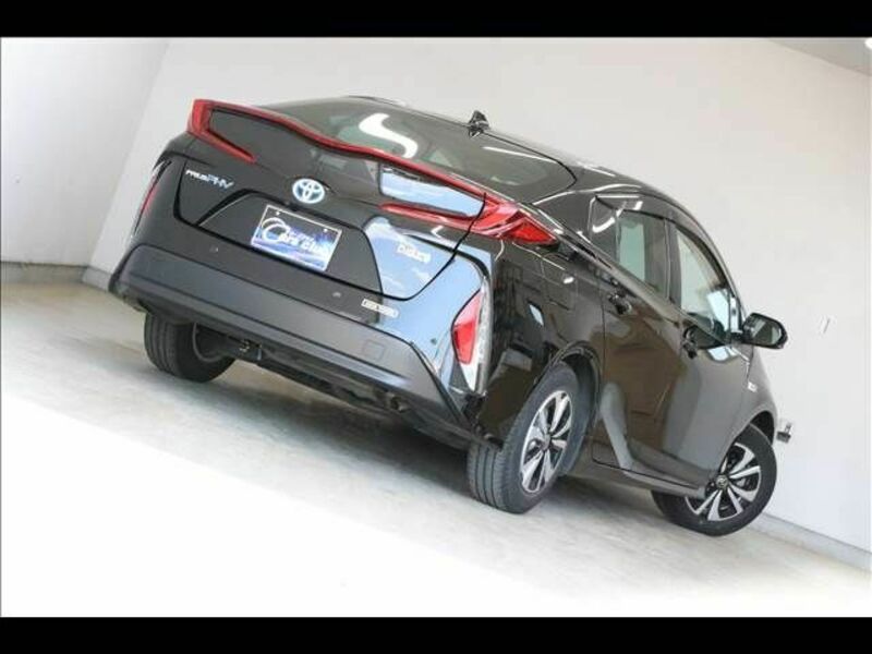 PRIUS PHV-11