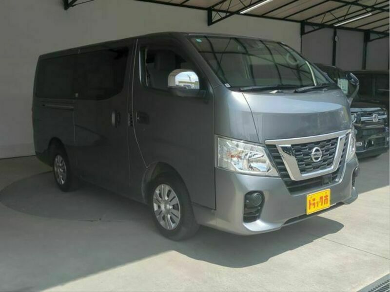 NV350 CARAVAN-21