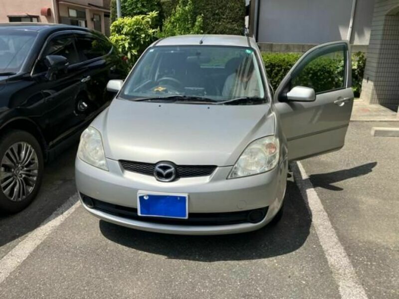 MAZDA　DEMIO