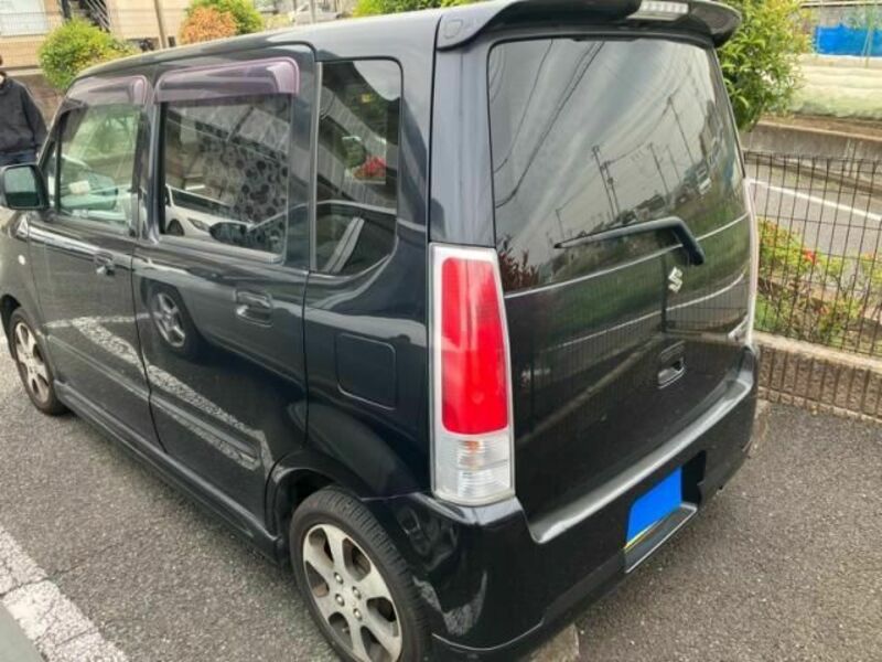 WAGON R