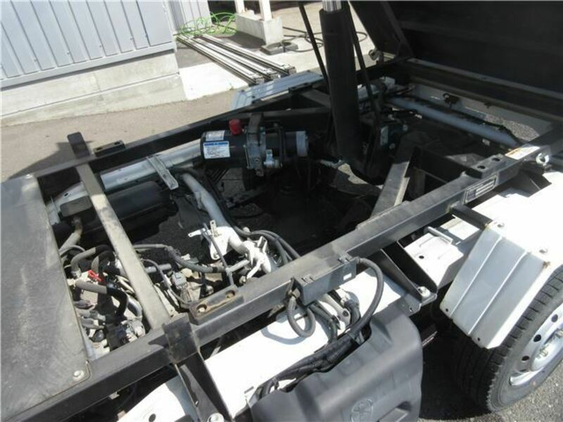 CARRY TRUCK-1