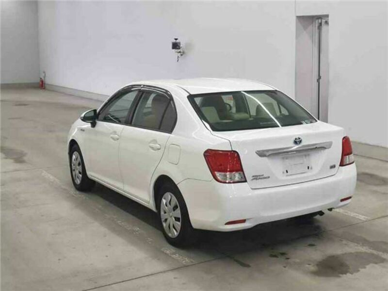 COROLLA AXIO-3