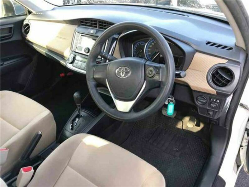 COROLLA AXIO-6
