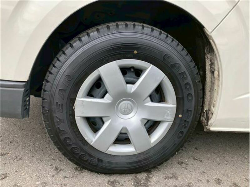 HIACE VAN-8