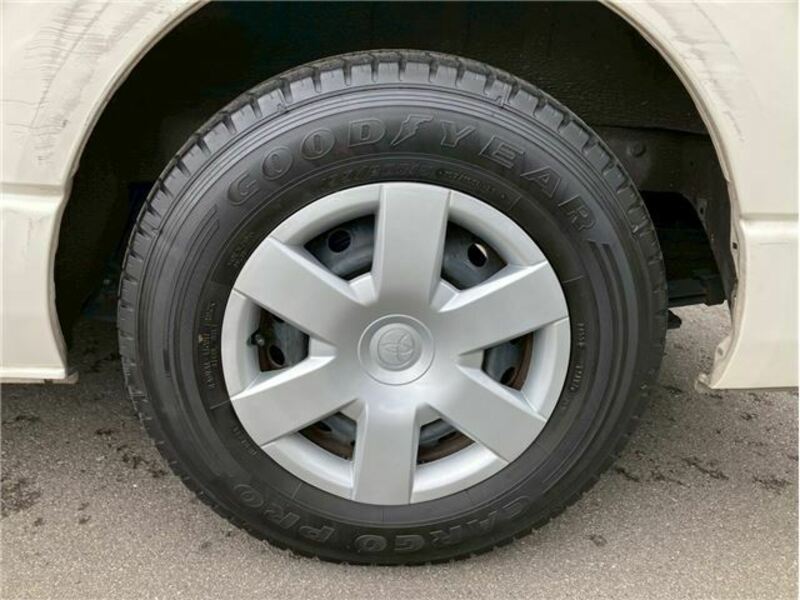 HIACE VAN-9