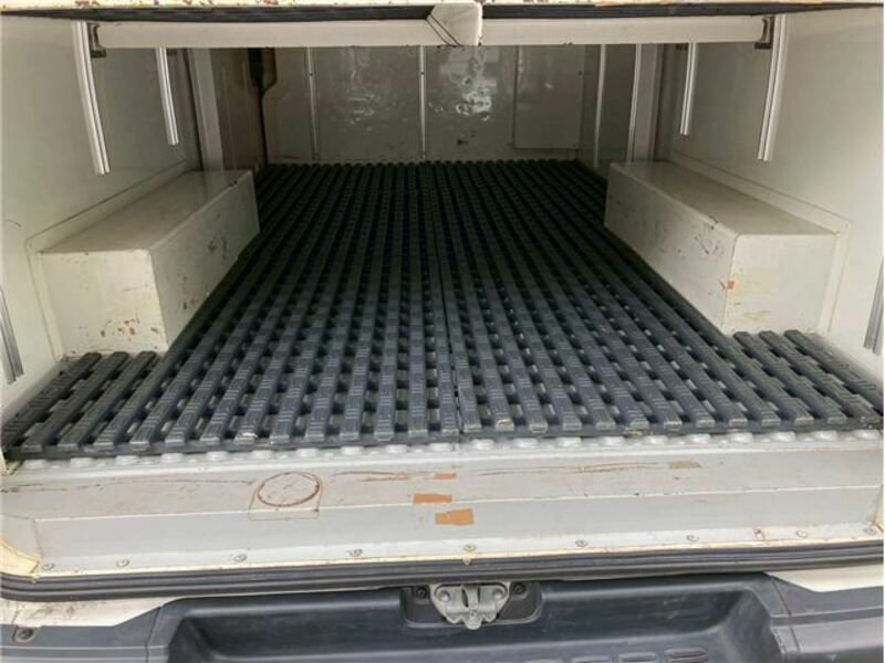 HIACE VAN-23