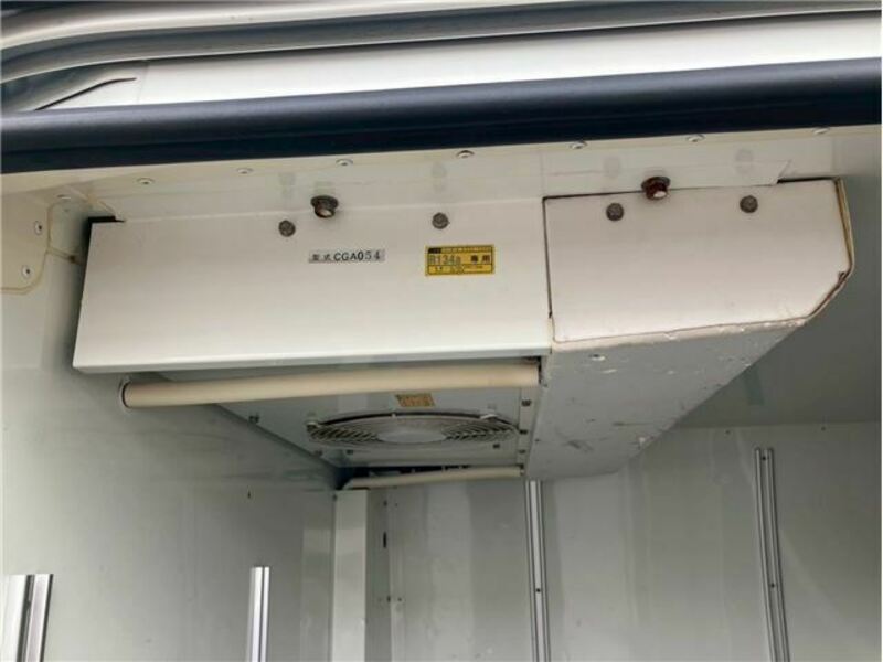 HIACE VAN-29