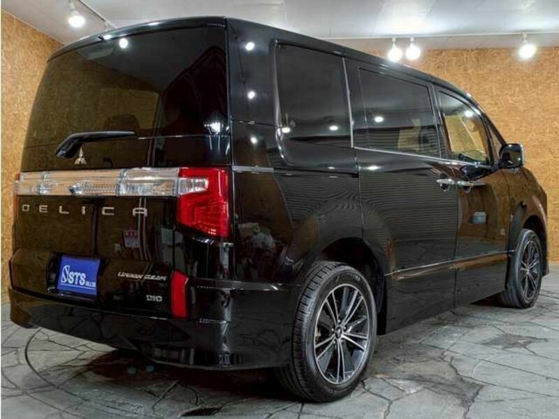 DELICA D5
