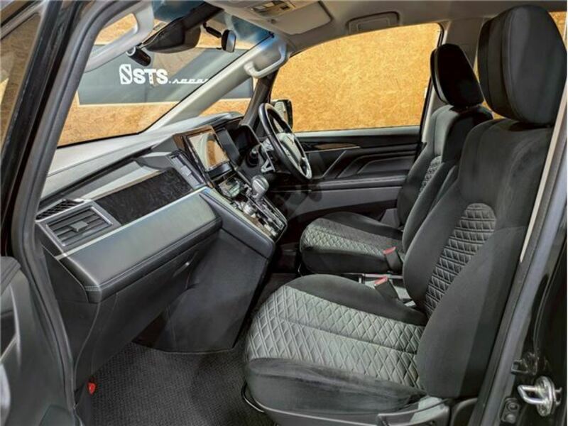 DELICA D5