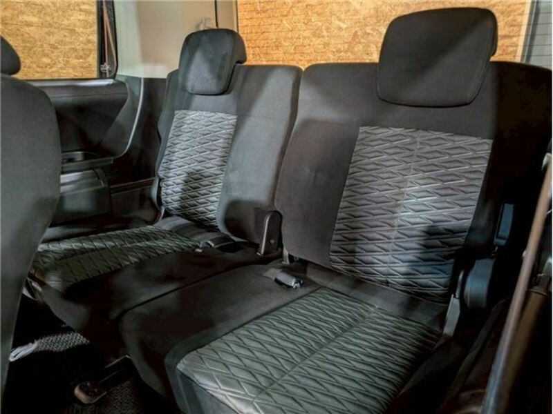 DELICA D5
