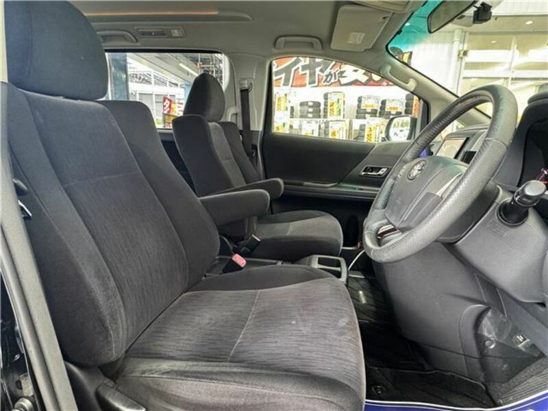 VELLFIRE-13