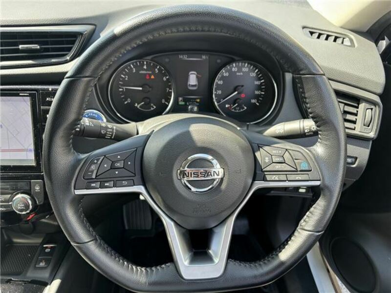 X-TRAIL-15