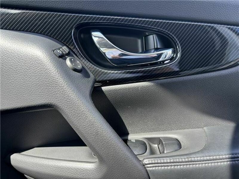 X-TRAIL-22