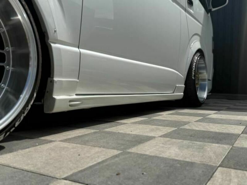 HIACE VAN-22