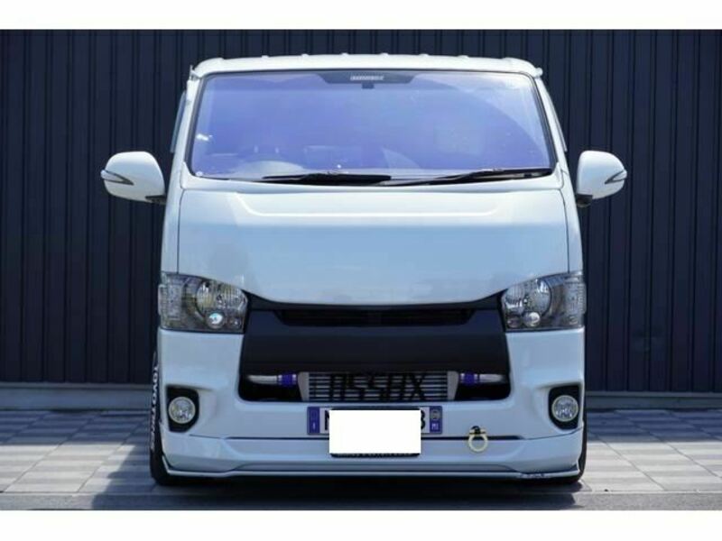 HIACE VAN-44