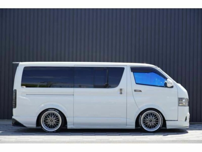 HIACE VAN-46