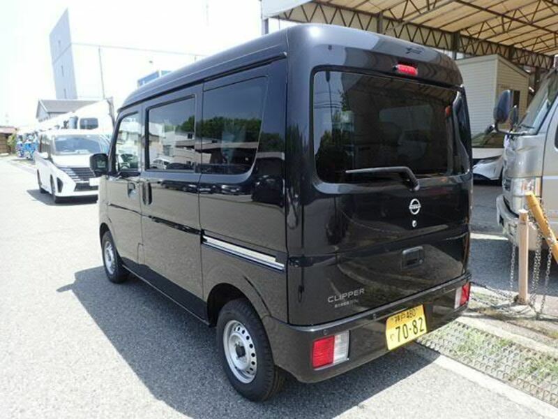 CLIPPER VAN-1